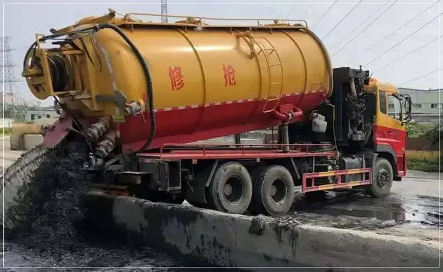 琼中沉淀池清理案例